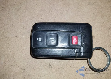 2006 Toyota Prius z USA, uszkodzony, nr VIN JTDKB20U763160966